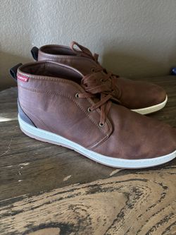 levis shoes