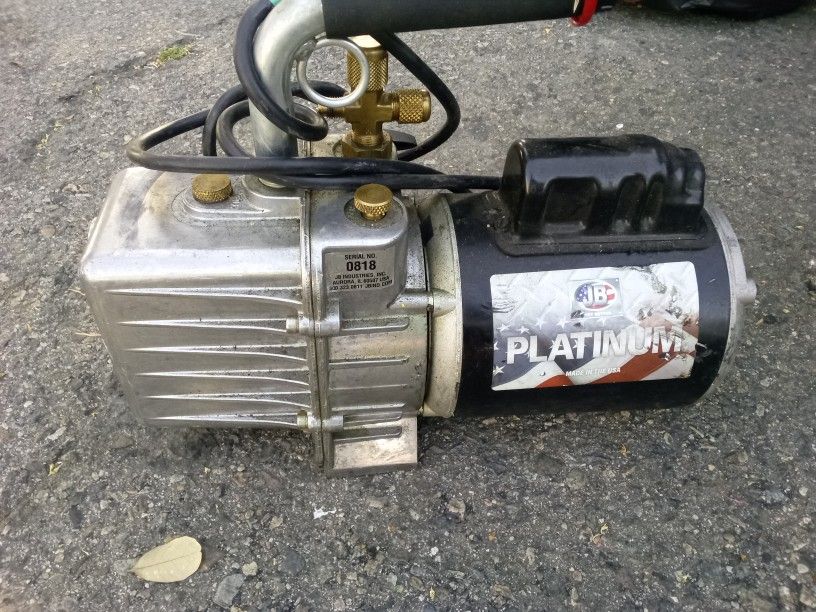 Vacuum Pump