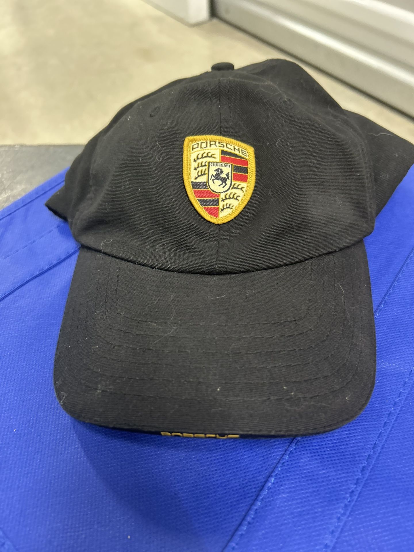 Porsche Cap