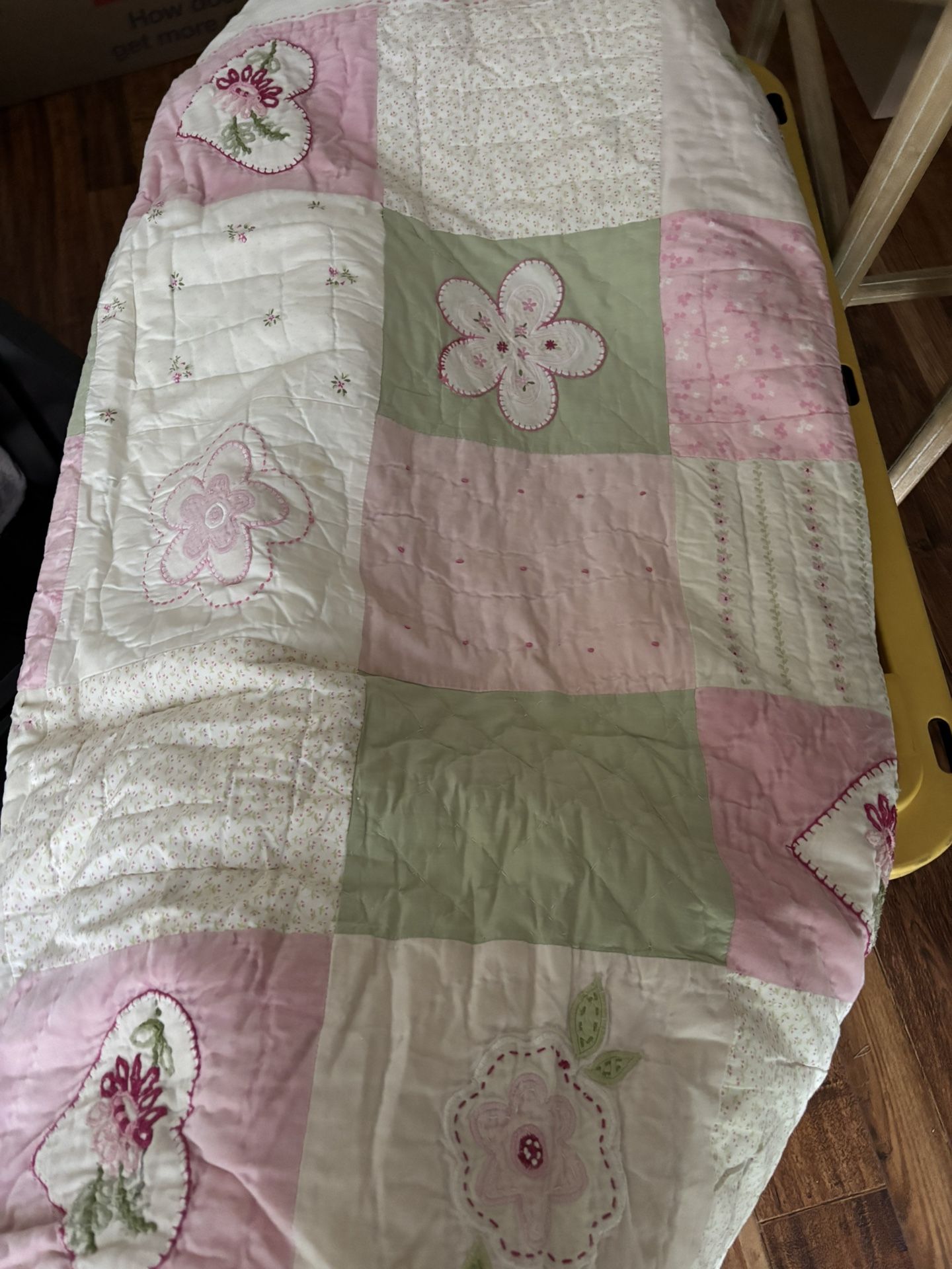 Pottery Barn Quilt And Shams Pink Full Girls Flower