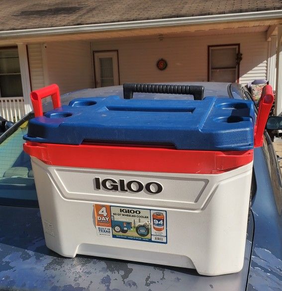Igloo Cooler Very Good Condition 