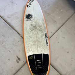 5’7” Surfboard For Sale