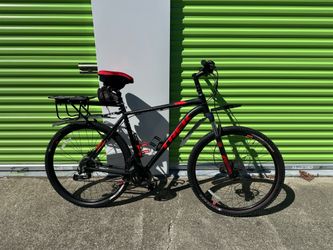 Trek Marlin 7 Mountain Bike - 29er - Hydraulic Brakes