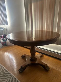 Free Table