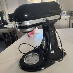 Kitchen Aid Mixer - Used 