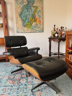 Eames Style Lounge Chair