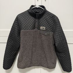 New Women’s Patagonia fleece size medium