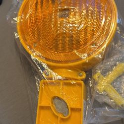 Solar Barricade Light