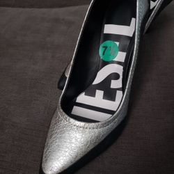 Diesel Heel Women's Shoes Size 7.5 Black 