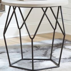 Iliomar Frame End Table 