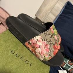 Gucci Slide 