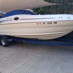 2000 Sea Ray 240