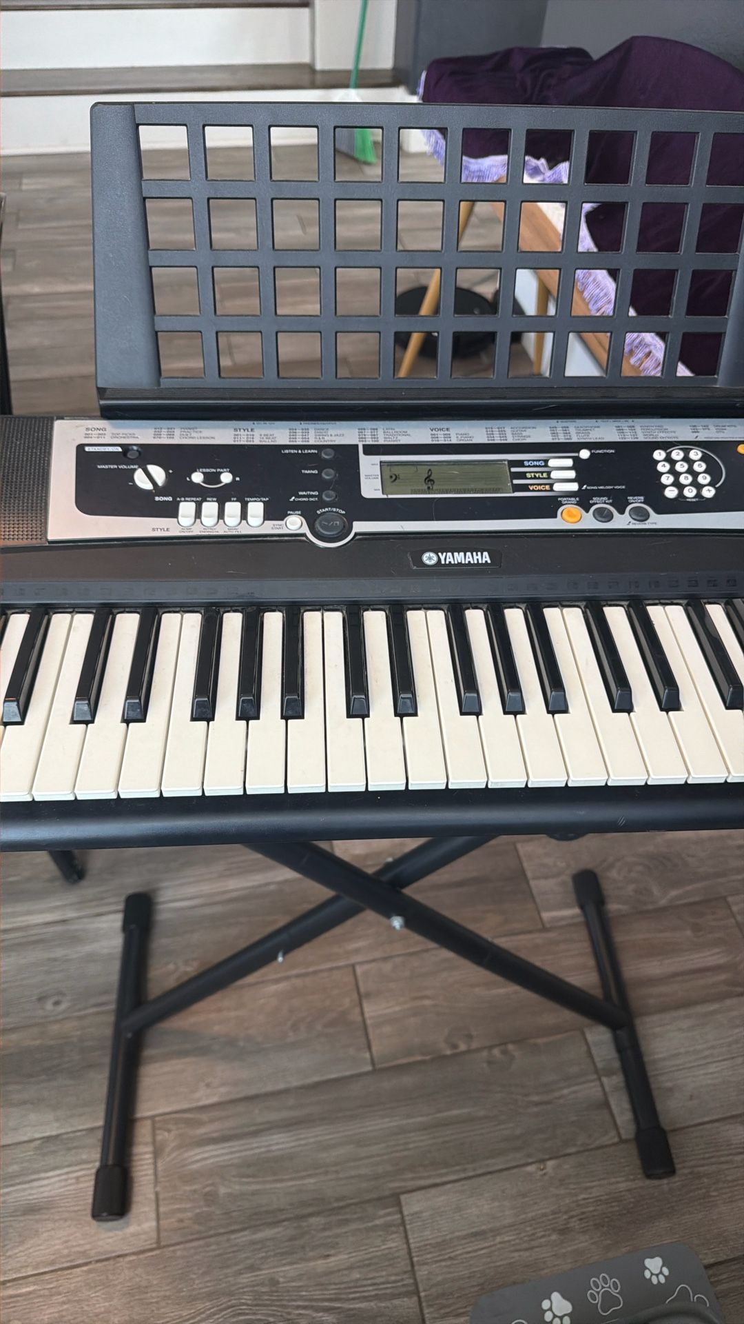 Yamaha Keyboard 