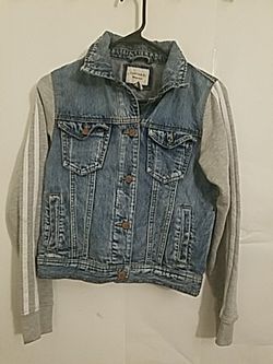 Forever 21 premium jean jacket size medium