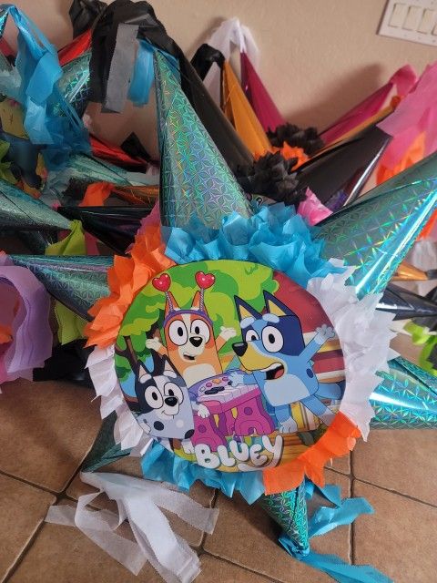 PIÑATAS ,BONITAS ,GRANDEZ,RESISTENTES Y VARATAS