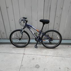 Schwinn Frontier Mountain Bike – 24” Wheels – Front Suspension – Ready to Ride