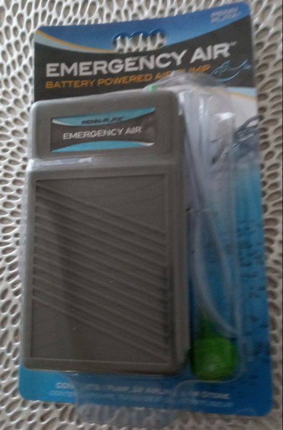 Aquarium Air Pump (Battery Operated)