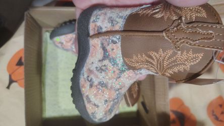 Baby girl boots