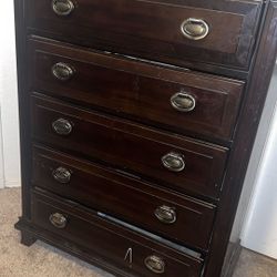 King Size Bed And Dresser