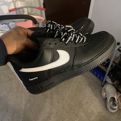 Black And White Supreme Air Forces Only Worn 3 Times  Still In Perfect Condition No Box $150