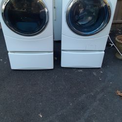 Lg washer And Dryer 