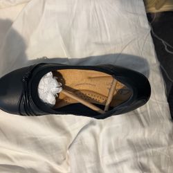 Brand New Clark’s Flats 