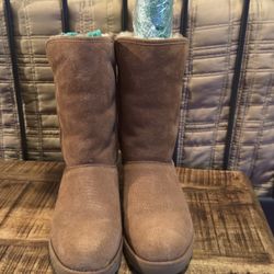 UGG Tan Boots Size 8