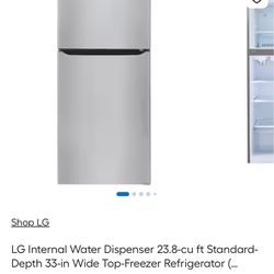 GE Top Freezer Refrigerator w/water dispenser