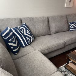 3 Piece Gray Sectional