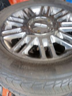 Four tires off of Lincoln Continentals but the center caps one I believe has slow leak in it the Continental tires size 225/60r17 $225 for all