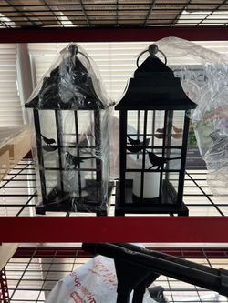 Birdhouse LED Lantern