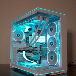 Gaming PC | RTX 4070Ti Super | Ryzen 7 7800x3D | 64GB DDR5 | 2TB SSD | Win 11 | WiFi 