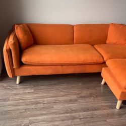 Peach Fabric Couch. 