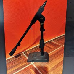 Podcast Microphone and accessories 