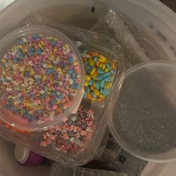 Decorating Items