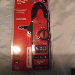 Milwaukee 600 A CLAMP Meter