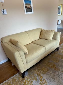 Nice yellow Sofa $30