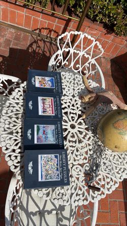 4 holiday themed Liberty Puzzles