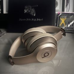Beats solo 3 gold