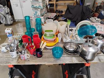 Kitchen dishes