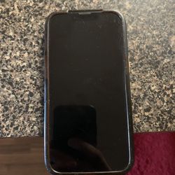 Iphone 14 (LOCKED)
