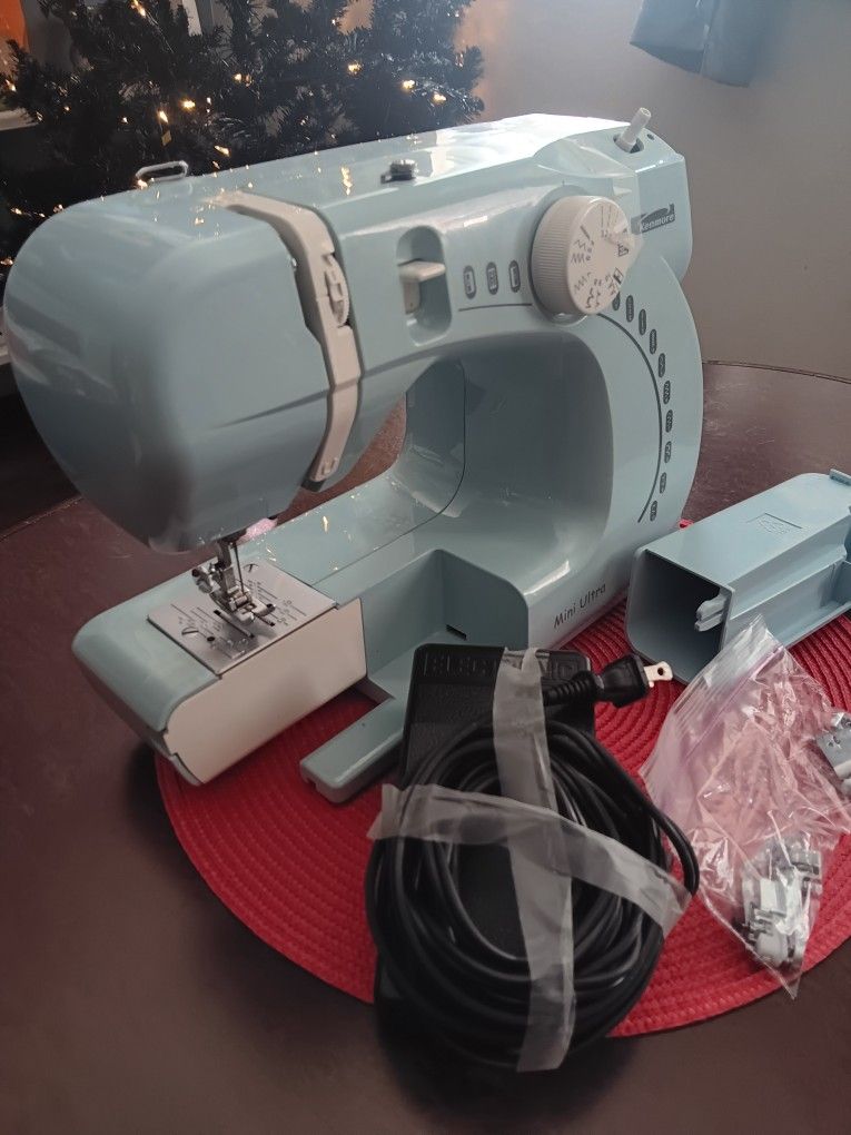 Kenmore Mini Ultra Sewing Machine Baby Blue