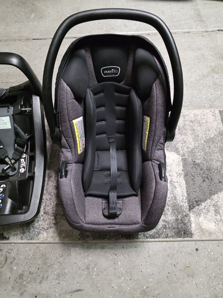 Evenflo Carseat And Stroller