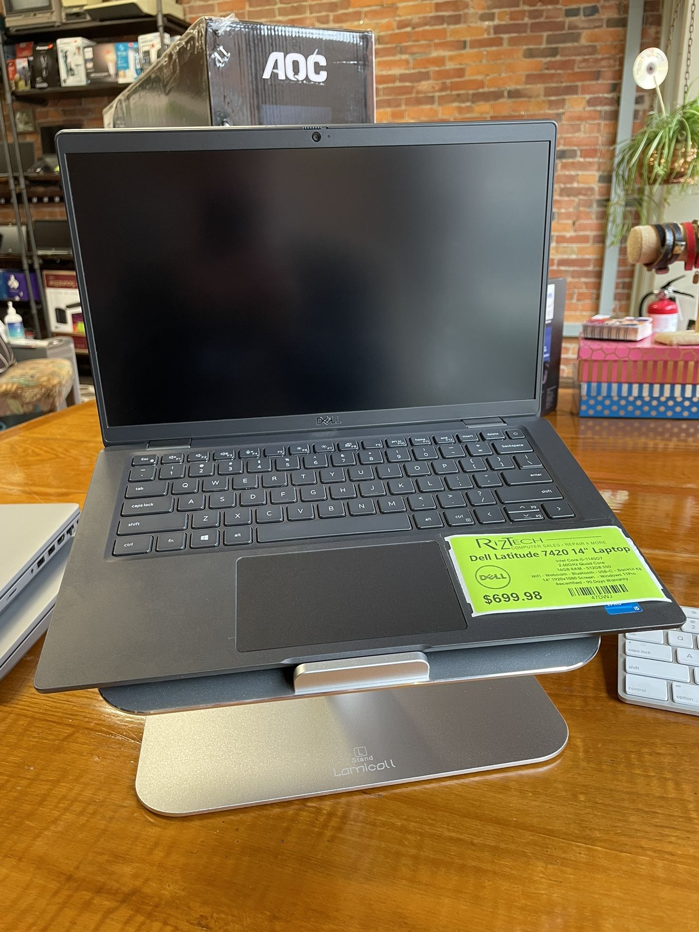Dell Latitude 7420 Laptop i511th 2.60GHz Quad Core 16GB RAM 512GB SSD 14” FHD W11Pro
