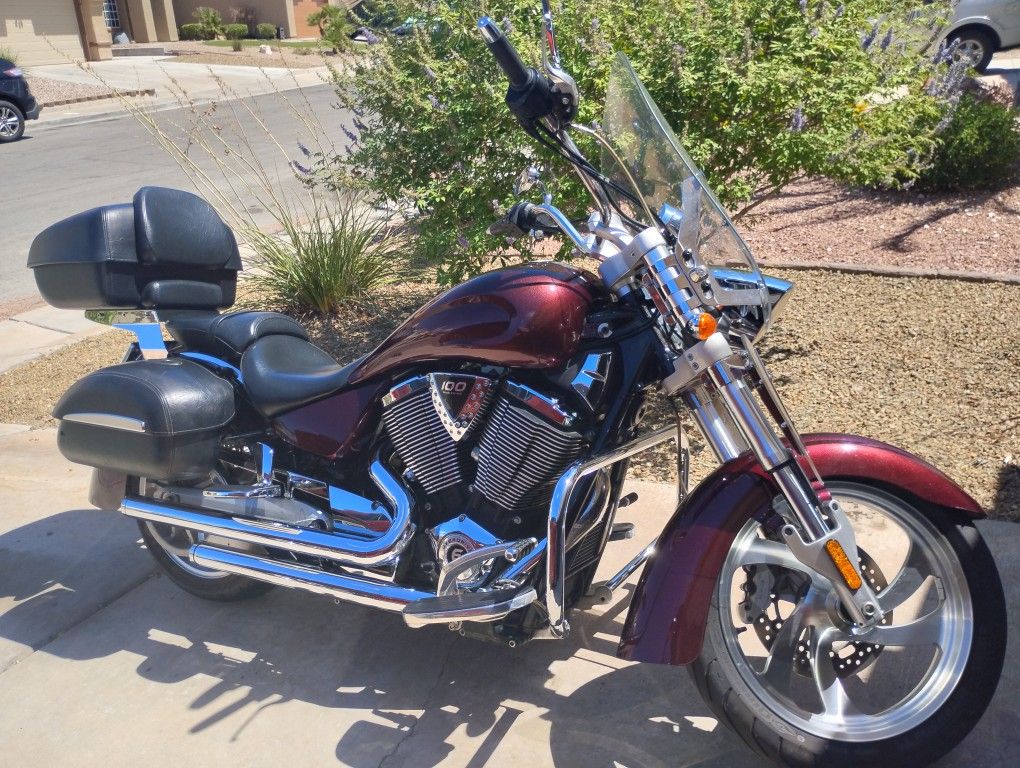 2008 Victory Kingpin