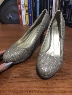 Gold glitter heels size9