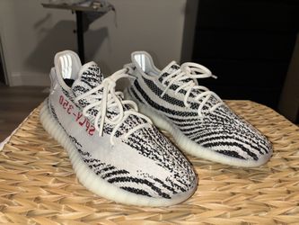ADIDAS YEEZY BOOST 350 9.5M