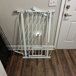 Dog / Baby Gate