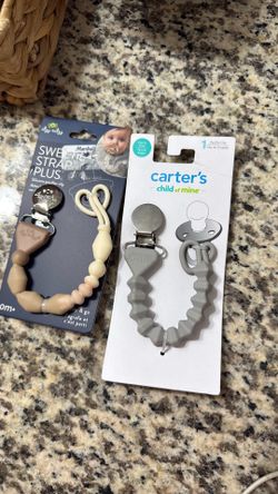 Pacifiers clips