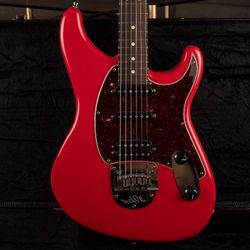 Sergio Vallin Fender